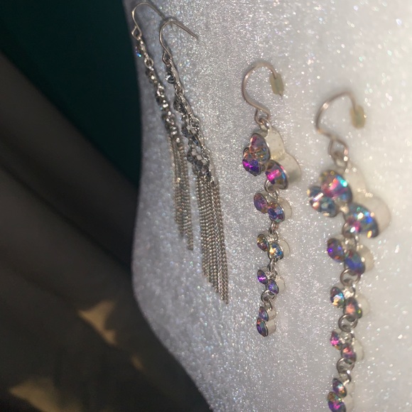 Dangle earrings - Picture 3 of 4